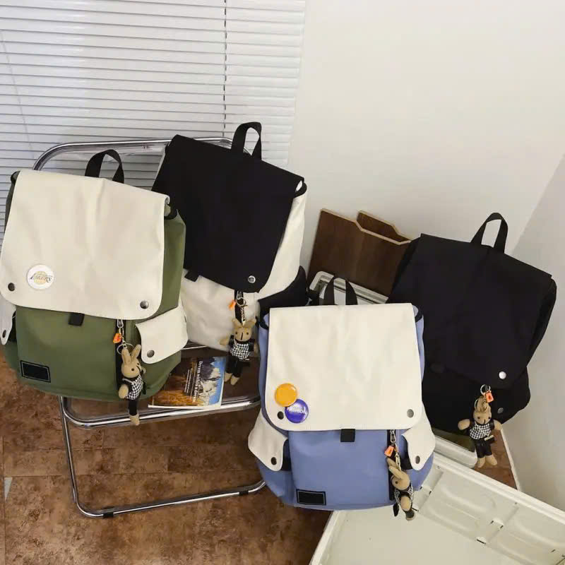 Balo đi học cấp 3 trong năm 2025